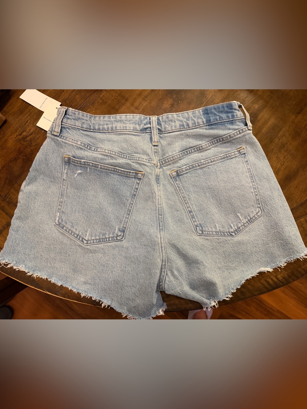 Abercrombie and Fitch Brand New Shorts - Picture 2 of 7